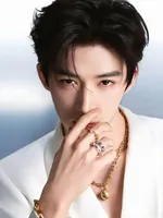 榜妹热线 |赵丽颖新剧高开红利?王星越进组在即?白宇双剧连播?文淇签约东申未来?文俊辉高奢珠宝?