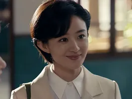 假山假景假脸,《小城大事》爆火,让多少内娱流水线年代剧眼红