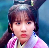 《御赐小仵作2》楚楚变贵气，冷月更飒了，都不如36岁的她好看