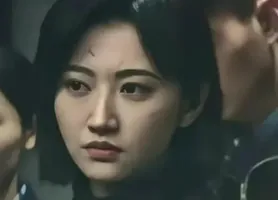 腾讯独播！32集悬疑剧《待我醒来时》来袭！景甜、张新成主演！