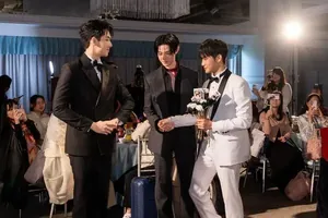 BL剧打破次元墙！葛兆恩、纪成澔「席开18桌」比照真实婚礼