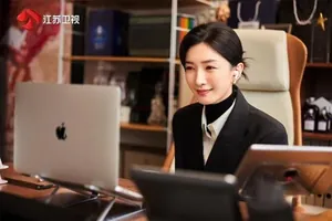 《夜色正浓》开播 江疏影佟大为携手&ldquo;过情关&rdquo;