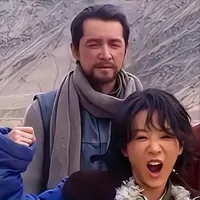 胡歌杨紫《生命树》开播口碑就崩了！侯鸿亮团队太不争气