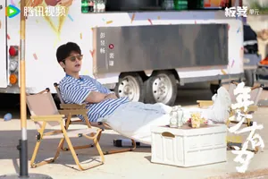 《年少有为》:反套路叙事中有现实共鸣的都市表达