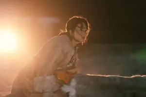 《生命树》评价两极分化，匠心之作不该被饭圈话语裹挟