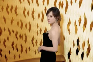 孙俪又演悬疑剧了，冯绍峰是男主，秦海璐演女二，这阵容实力好强