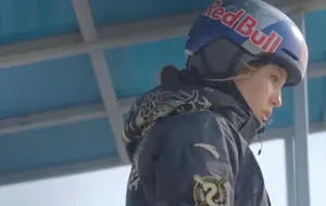 摔出脑出血、骨裂、失忆!谷爱凌不再隐瞒,谷燕担心的事还是发生