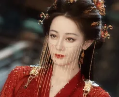 继陈飞宇后，迪丽热巴又要和流量小生合作，这次粉丝却选择支持