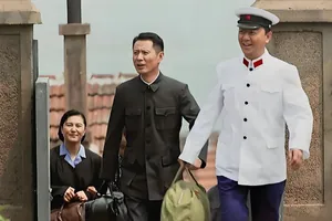 父母爱情:十年后才发现,正是德华的一封信,间接害了整个江家