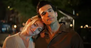 第一集就要打码，这部美剧终于开播了