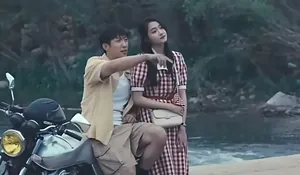 央八明晚开播！30集年代剧来袭，黄景瑜关晓彤领衔，又有好戏看了