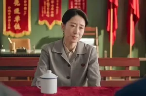 《纯真年代的爱情》费霓方穆扬也是“门当户对”!费明德不简单