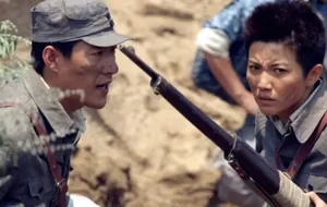 又一部谍战黑马之作！才播2集收视率就爆了，颜丙燕、于震领衔