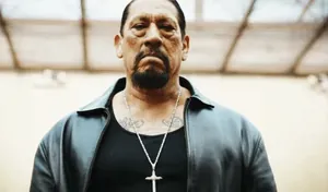 知名演员发超猎奇图庆宝可梦30周年 人头乌龟炸弹