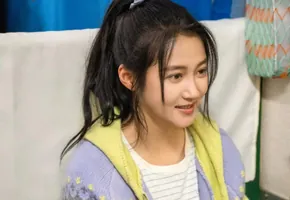 《岁月有情时》直到严父上门忏悔，张小满方知，丁师傅之死的隐情