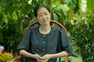 父母爱情：王海洋喜欢江亚菲，葛美霞为何极力撮合？原因一目了然