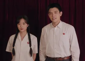 男女主刚上桌，就被郭晓婷王天辰给掀桌了